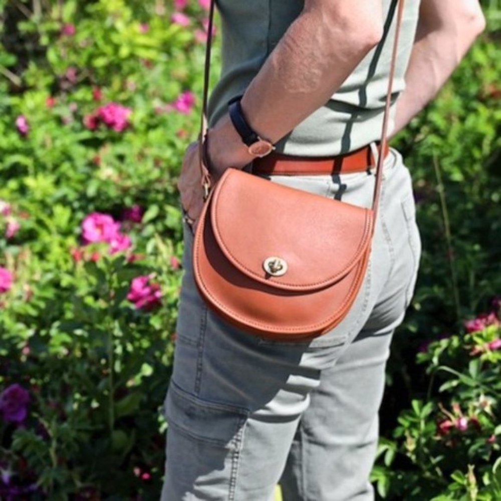 🐎Seller Bio - Picture 9 of 16